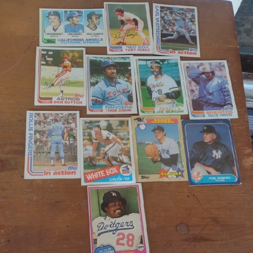 Vintage Baseball Trading Cards Collection